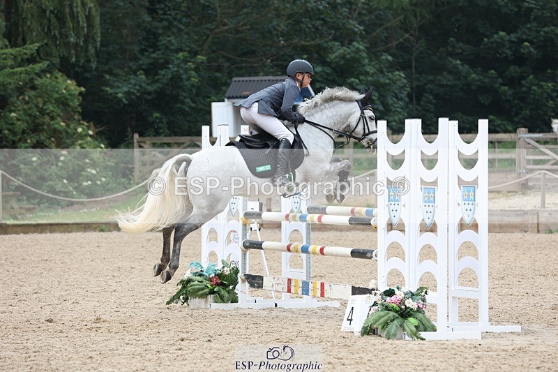 230618-100403-09915 - Cls 19 Pony Intro 1m