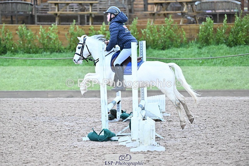 241201X-093946-00256 - Cls 14 Clear Round