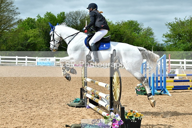 230507A-113030-07244 - Cls 41 85cm Amateur Quali