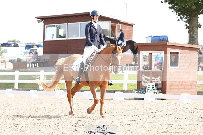 250817-110408-08459 - 155-Tamsin.OConnorRiversides.Caballero