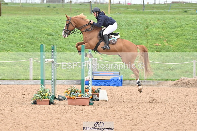 240405A-150900-02205 - Cls 6 National 1.40m Open