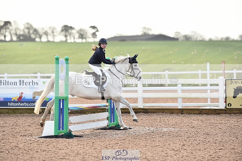 240210A-092756-00295 - Cls 1 Pony Intro 70cm