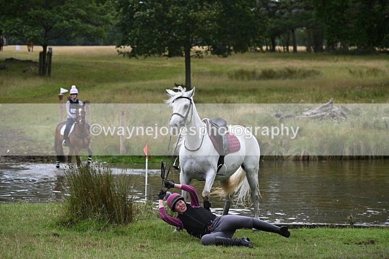 WJ7_3200 - Time at Water 12:15 to 12:50