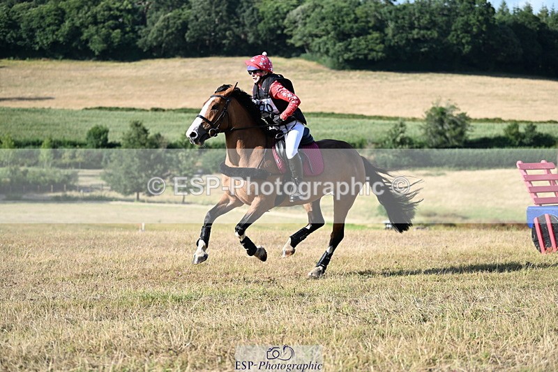 250803A-180246-18573 - S-870-Chris.Ellis-SKELWITH.BLUE.BELLE.AMOUR