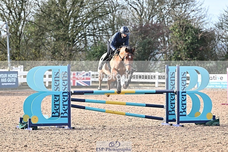 251126-105830-00244 - Cls 2 Discovery and 1m