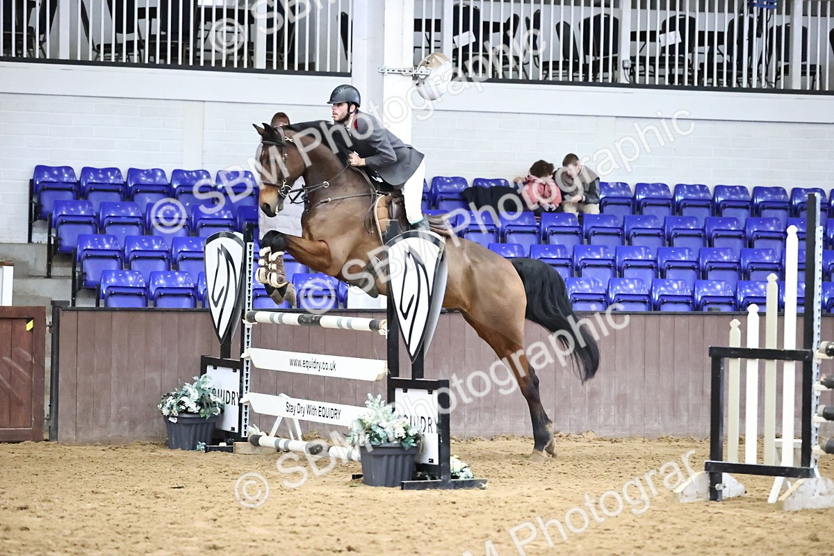 SBM_005541 - Class 17 - Senior Newcomers 1.10m