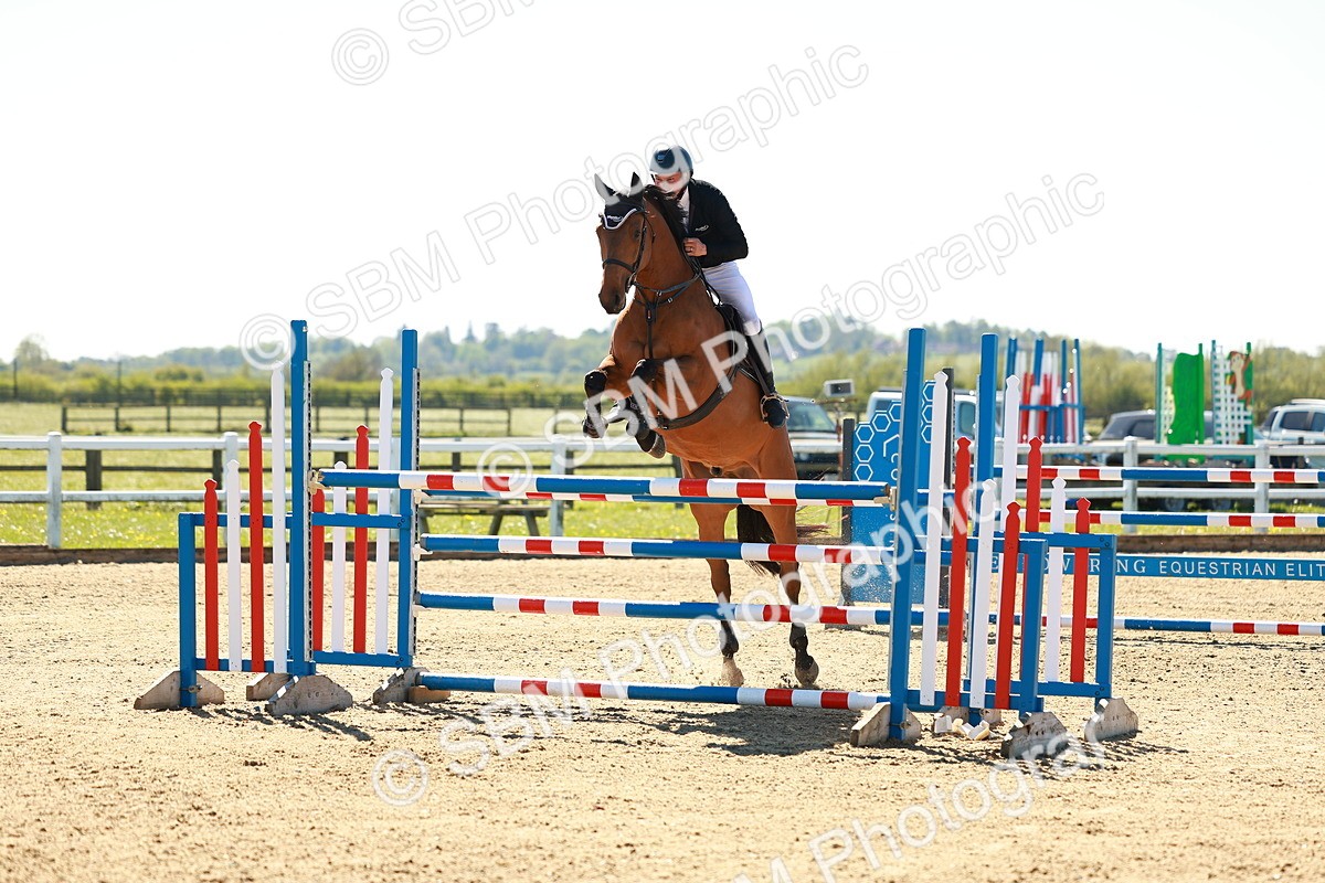 SBM_001697 - Class 5 - Senior Foxhunter - 1.20m