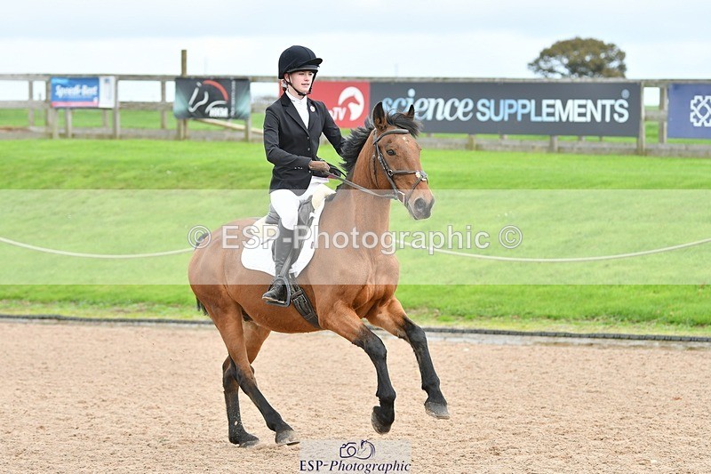 251026-115354-02672 - Cls 23+24 80cm Club and Schools