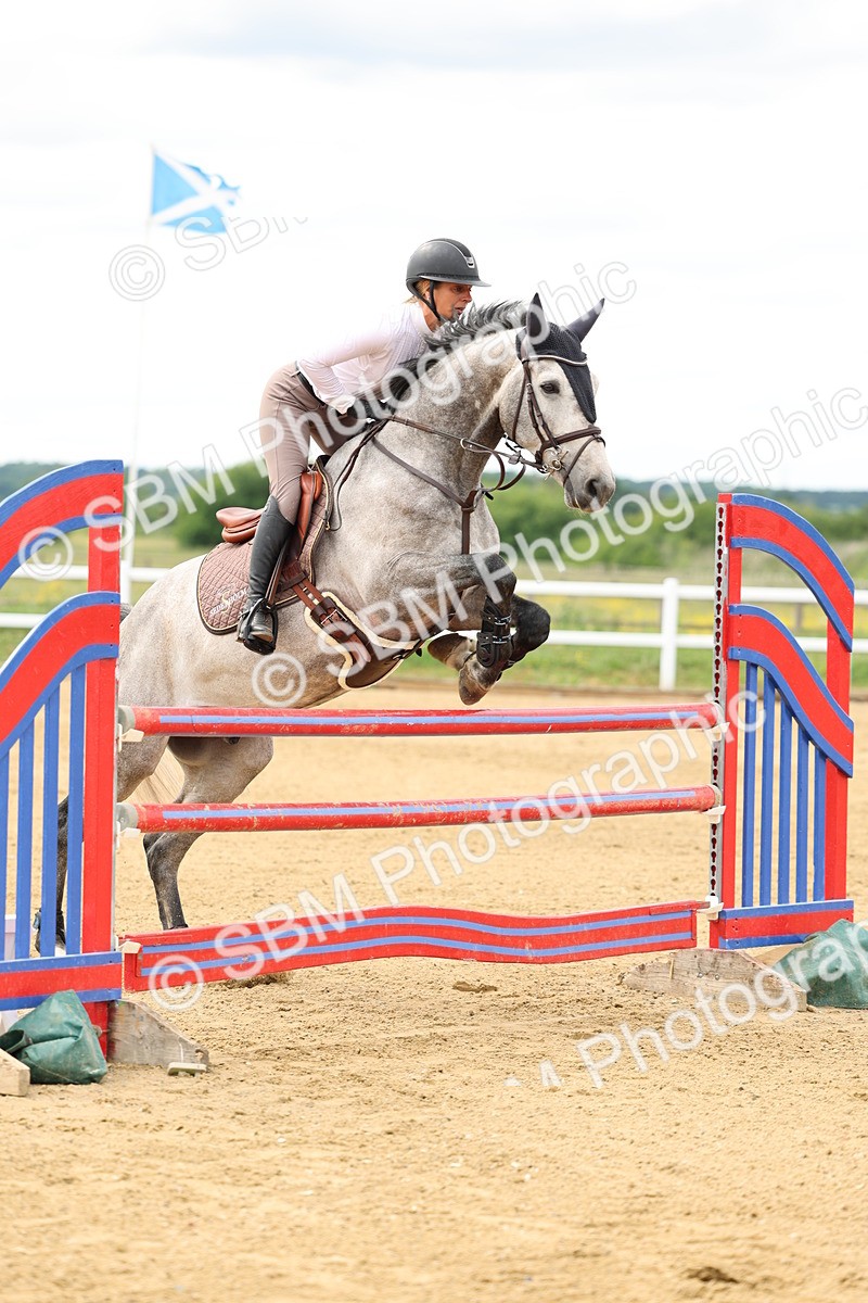 SBM_006250 - Class 19 - Senior Newcomers - 1.10m