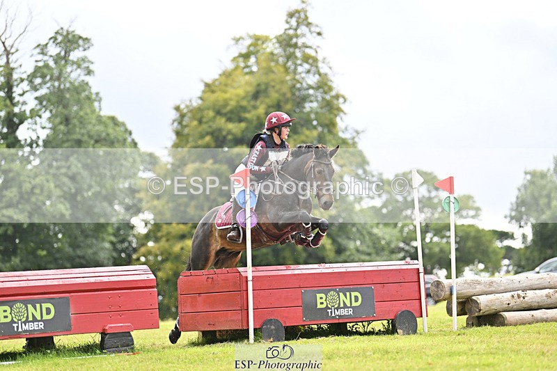 240825X-161228-36209 - 80cm XC 15.30 to 16.30