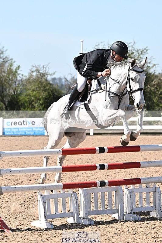 250409-124648-00552 - Snr Newc & 1.10m Open