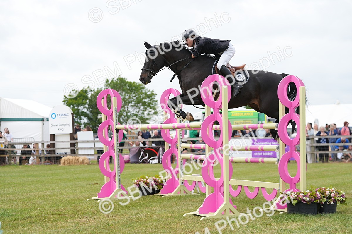 SBM_06547 - Class 202 - National 1.40m Open