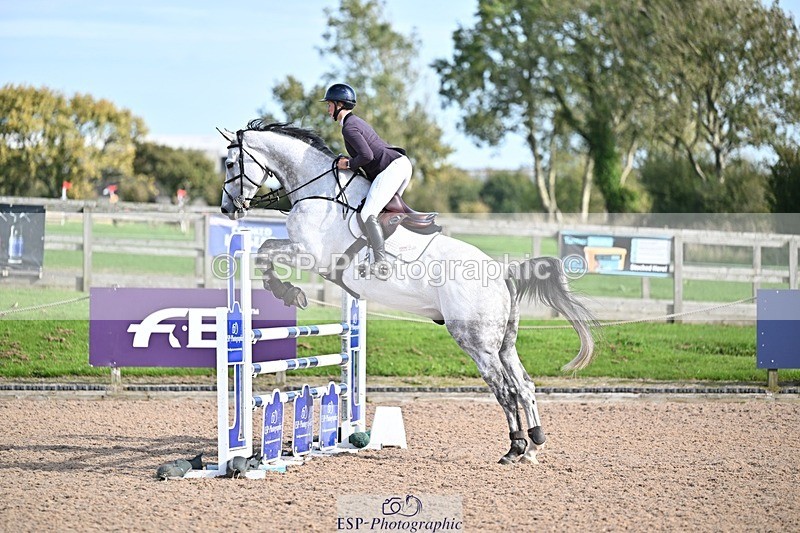 251001-145536-00507 - Cls 6 Foxhunter and 1.20m Open