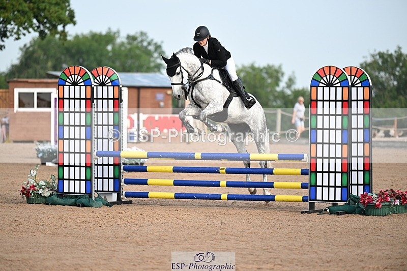 240801A-090030-00907 - Cls 1 British Novice and 90cm Open