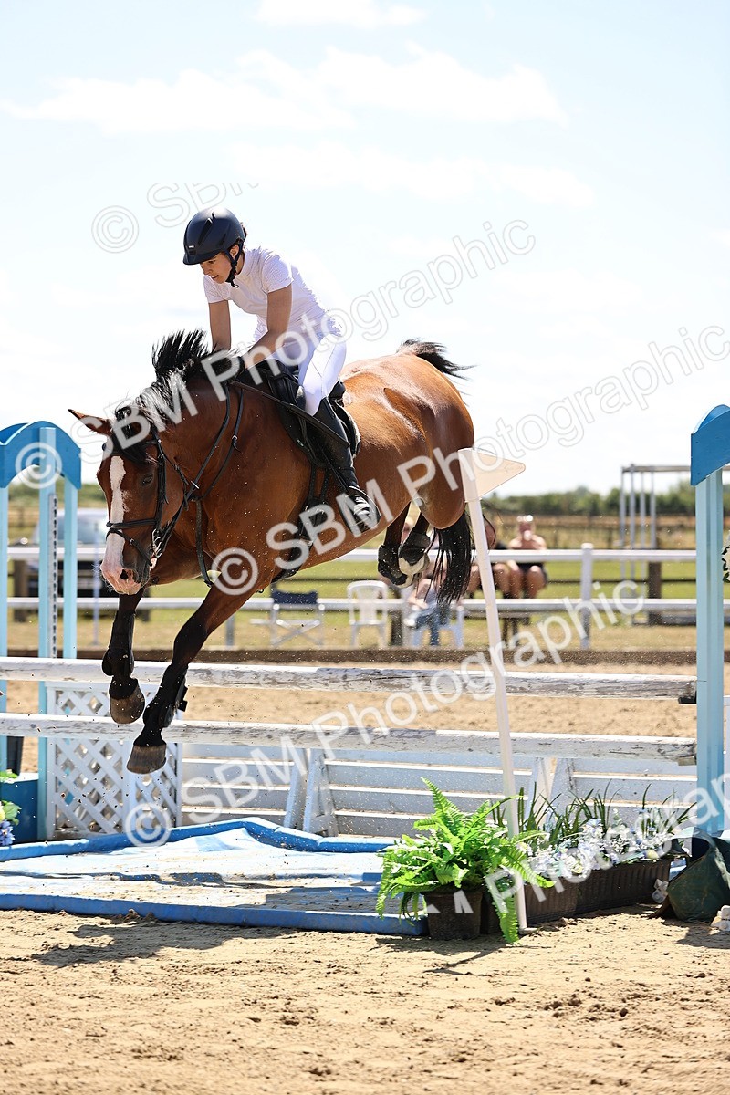 SBM_014884 - Class 15 - Senior Newcomers - 1.10m Open