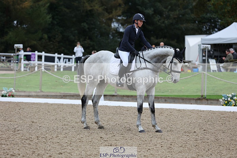 241024-104401-01649 - 143-Courtney.Romcke-KILBALLYBOY.SURPRISE