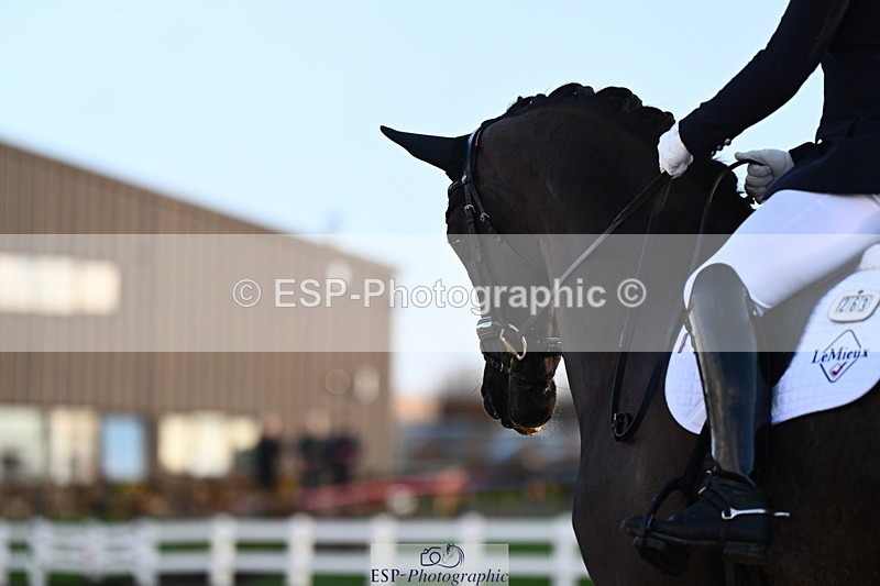 240218A-090534-05235 - 263-Jezz.Palmer-Toddington.Debut