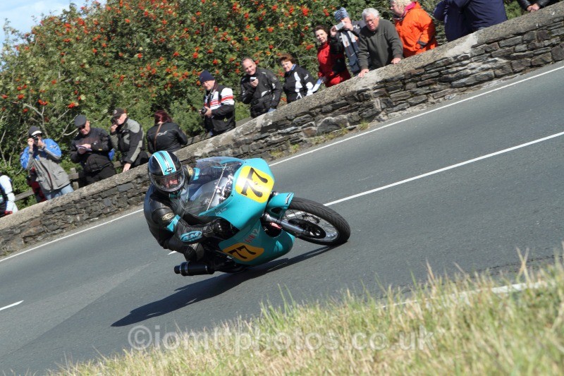 Geoff Bates - Bennetts 500cc Classic TT