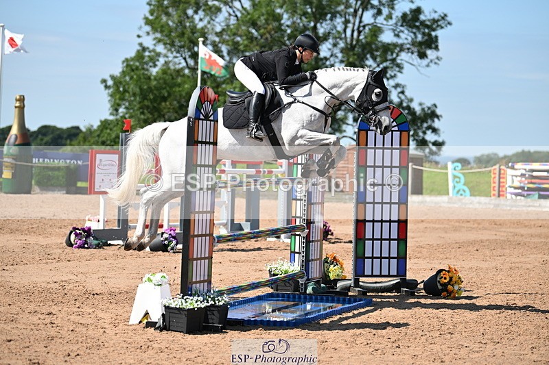 240718A-104150-04605 - Cls 1, 3 Star Small Tour 1.35m