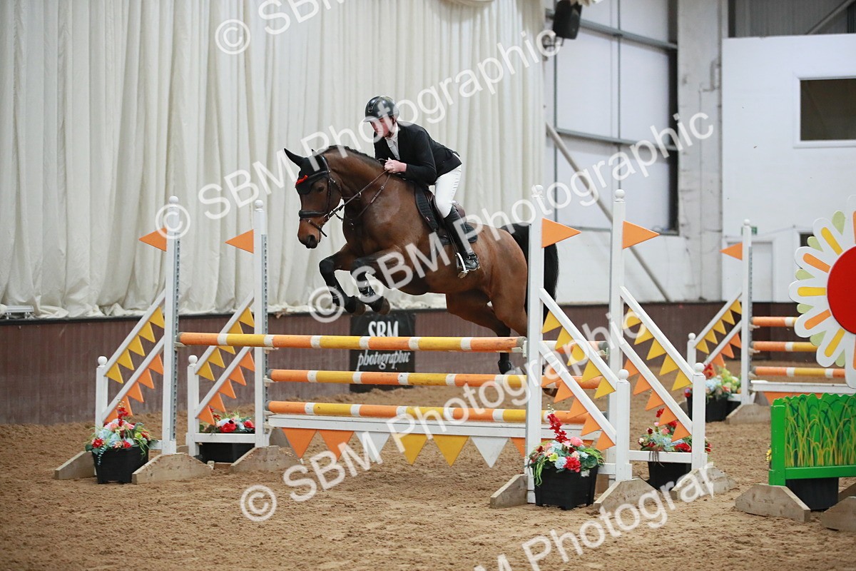 SBM_000950 - Class 4 - Senior Newcomers - 1.10m Open