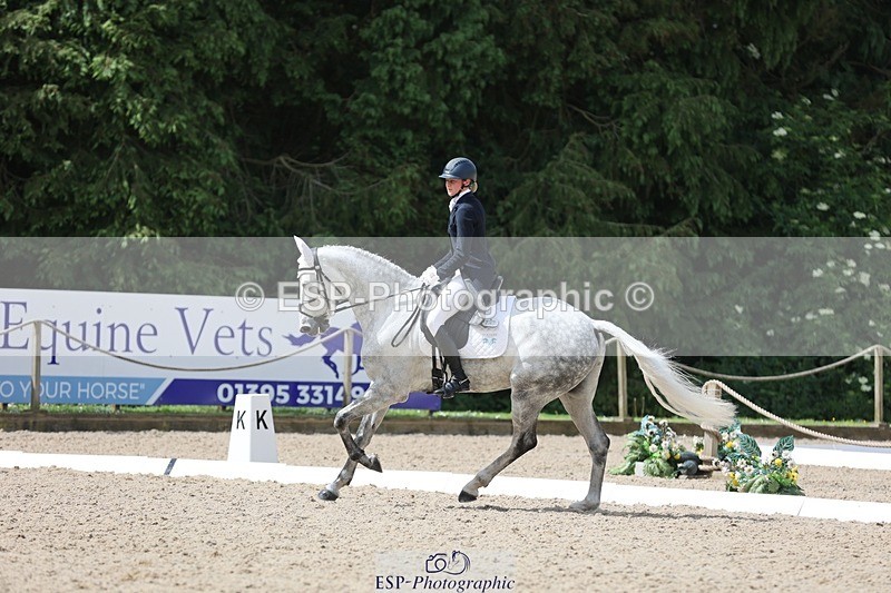 240524-110325-07578 - 267-VAN_KAUNITZ-Jemima_Howden