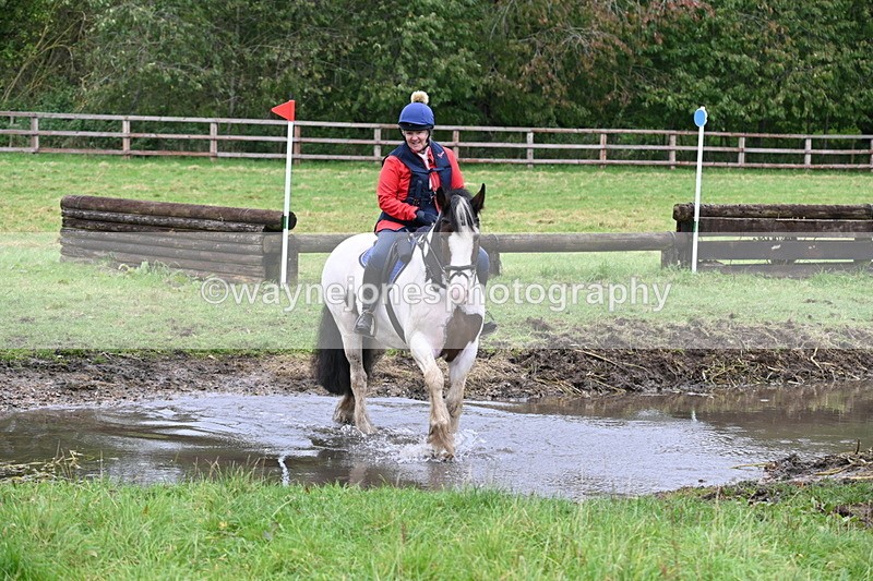 WJ6_6282 - Time at Photographer 12:41 to 13:05