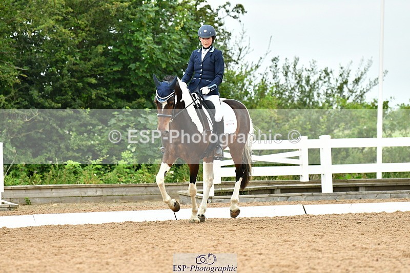 230701A-131120-06237 - Cls 8 Elementary 57