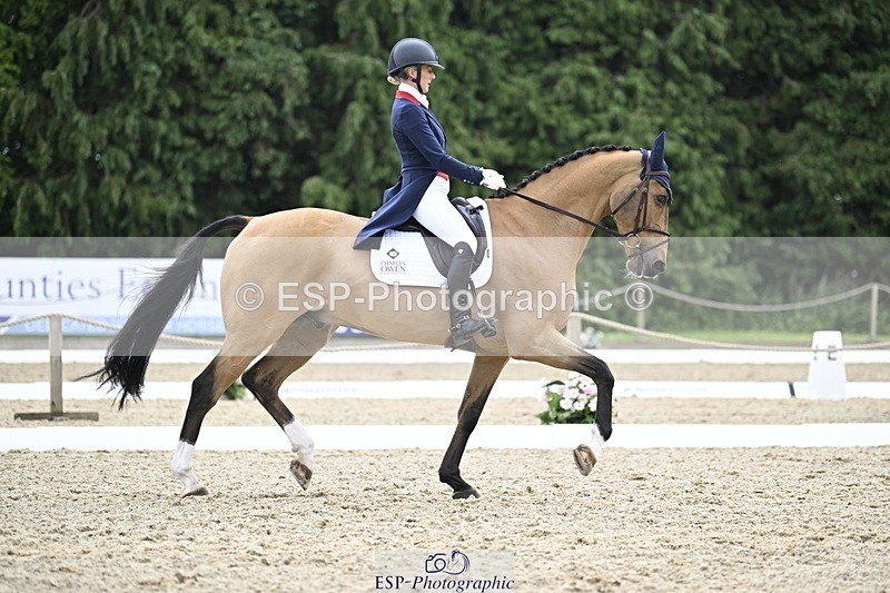 000101-200934-04088 - 418-REHY_DJ-Yasmin_Ingham