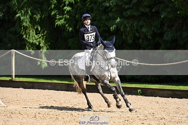 240824X-125235-25649 - 70cm Jump Off