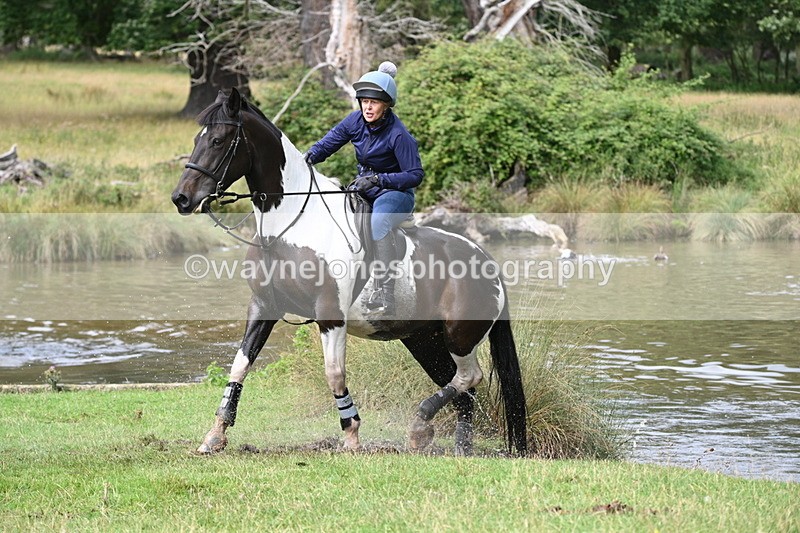 WJ7_1512 - Time at Water 10:48 to 11:13