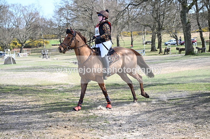 WJ6_2763 - Time 11:00 to 11:24