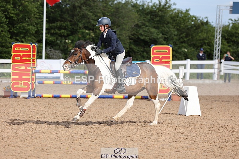 240629A-085443-02767 - Cls 16 British Novice and 80cm Open