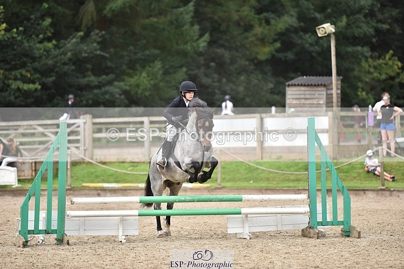 240802-101446-00755 - 70cm Round 1