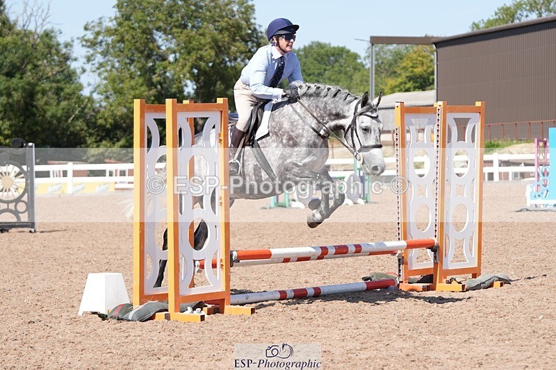 260811-151833-00022 - Cls 1 and 2 Clear Round