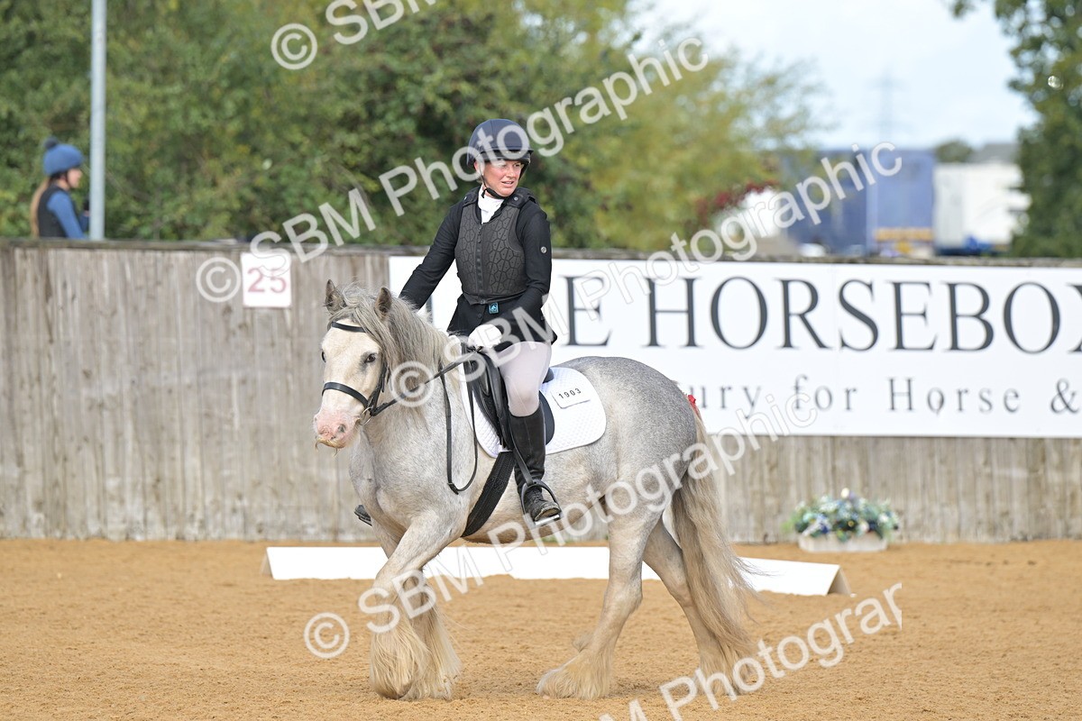 SBM_03753 - D2 - Small Tour Championship Intro 2