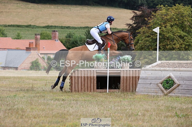 250802A-113149-01769 - A-017-Sophie.Vicary-ENGELIQUE.O