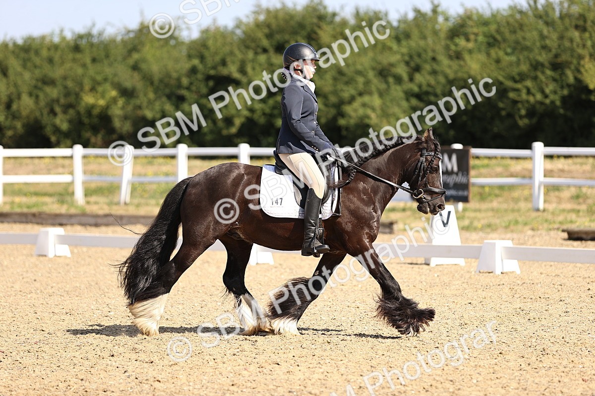 SBM_009181 - Novice 5 - 9.50-10.53