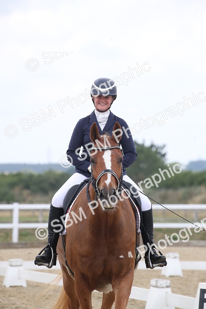 SBM_008925 - Novice 5 - 13.29-14.18