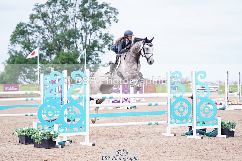 240803A-111224-07379 - Cls 29 Snr Foxhunter