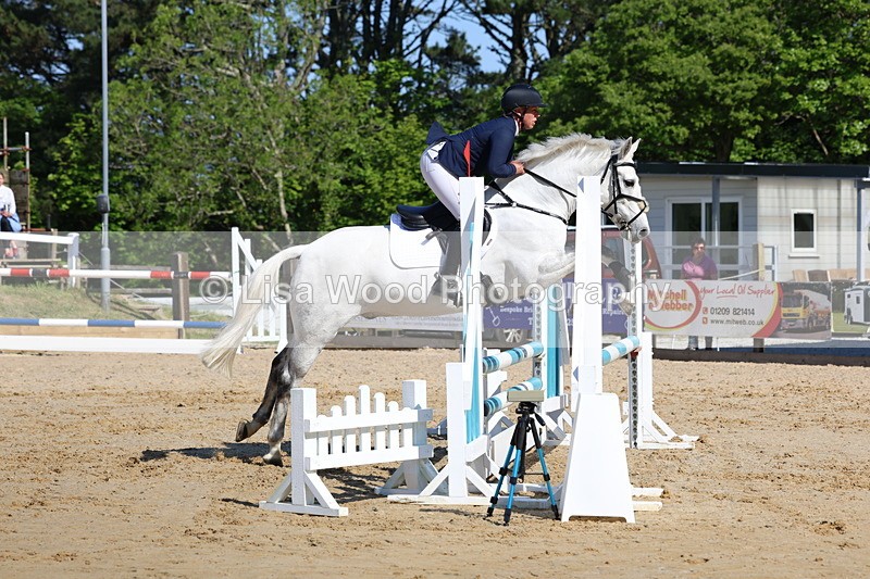 3E7A5184 - Class 3: Senior 80cm