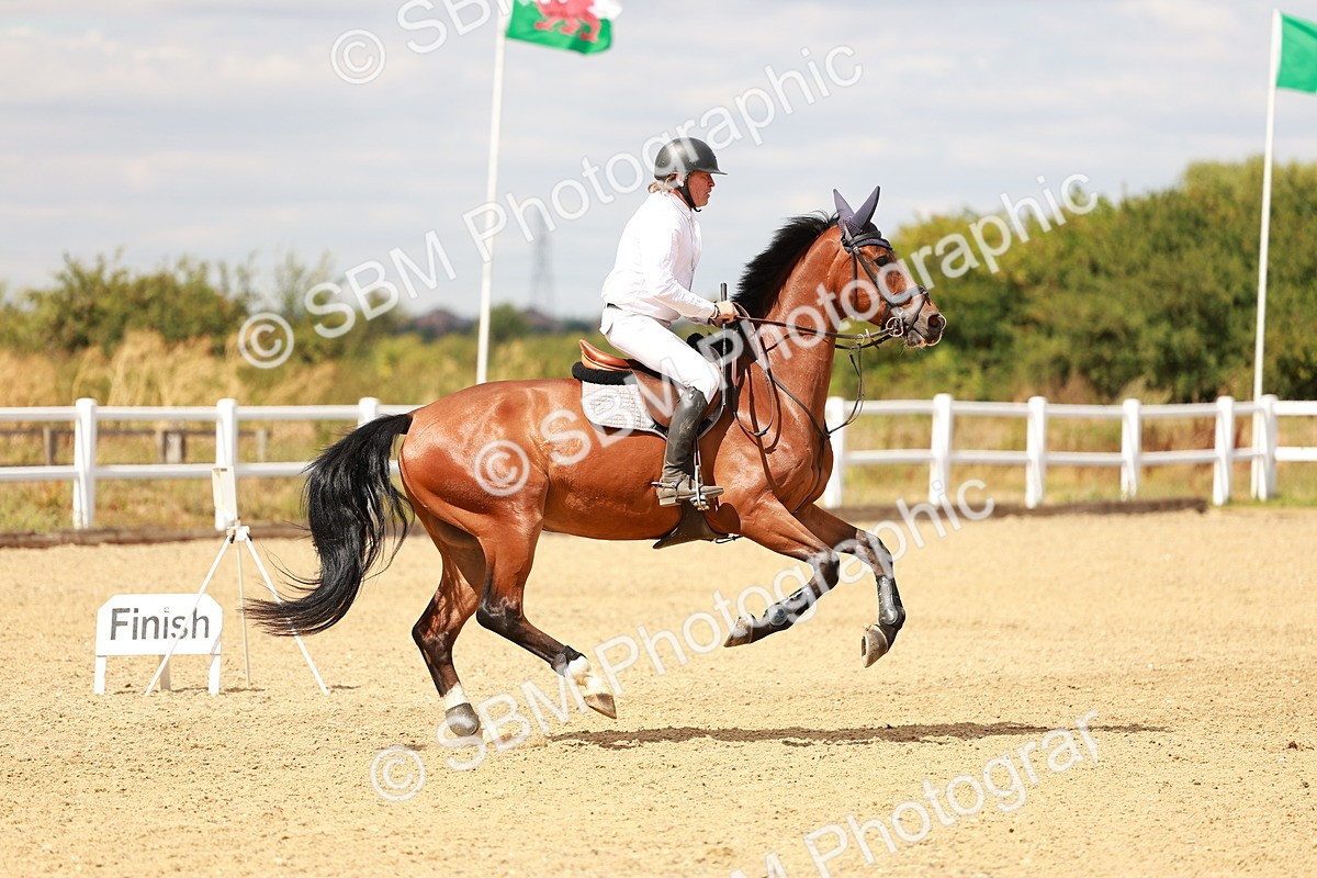 SBM_006689 - Class 4 - Senior British Newcomers - 1.10m