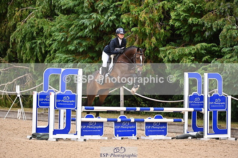 250802A-141308-05780 - D-161-Amelia.Halley-MOMENTUM.21