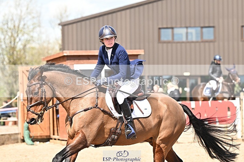 250416-130539-00915 - Cls 4 Newcomers and 1.10m