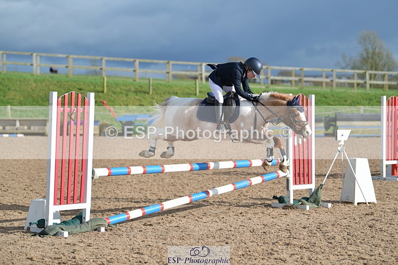 240211A-135133-03276 - Stepping Stones