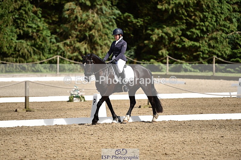 140110A-045526-12320 - 168-Samantha.Pring-Tongwynlais.Moon.Dancer