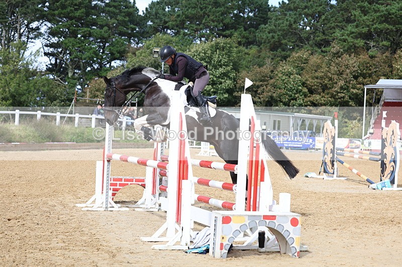 3E7A9725 - Class 10: Senior 95cm open