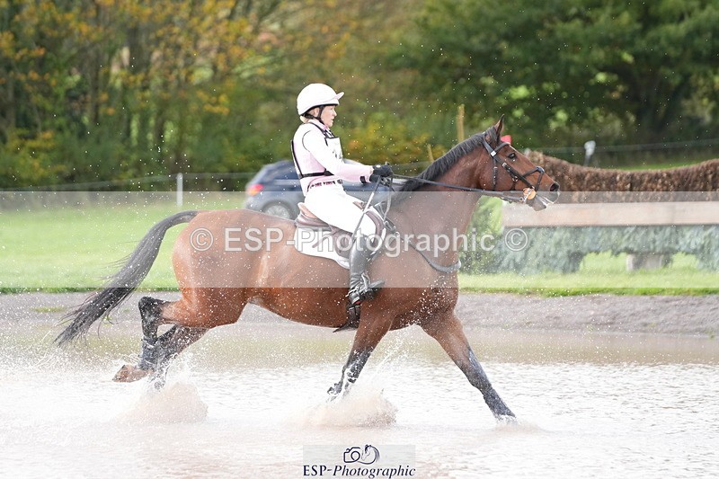 251024A-133024-11141 - B-149-Kate.Rowe