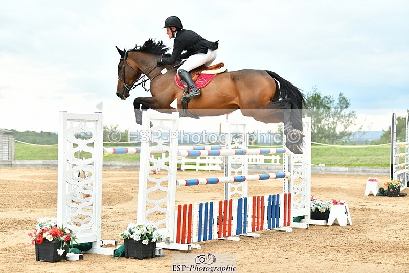 230720A-153026-03901 - Cls 9, 2 Star Big 1.40m Start to break