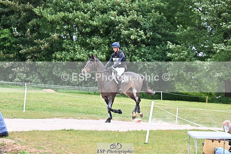 250525A-143752-16524 - D-404-Tom.Jackson-PLOT.TWIST.B