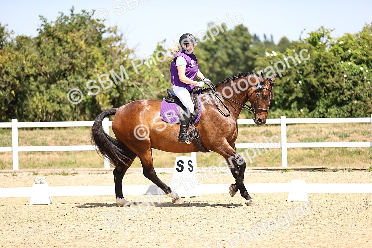 SBM_011974 - Novice 5 - 13.05-14.36